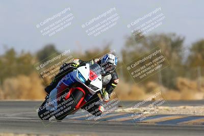 media/Jan-14-2024-SoCal Trackdays (Sun) [[2e55ec21a6]]/Turn 2 (1025am)/